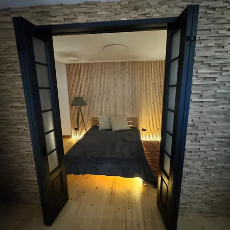 Timber Tale Апартаменти Рига